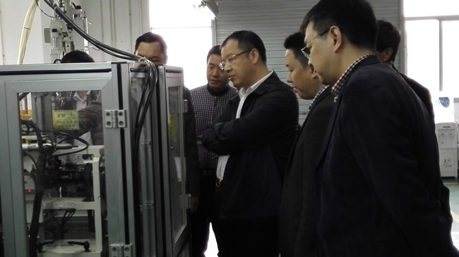 杨齐总裁到mg冰球突破豪华版丽江分公司调研 杨齐总裁到mg冰球突破豪华版丽江分公司调研